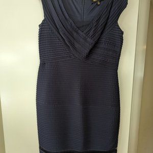 Formal Dress. Tadashi Shoji. Large .Navy Blue. V Neck. Mid Calf. Barely used